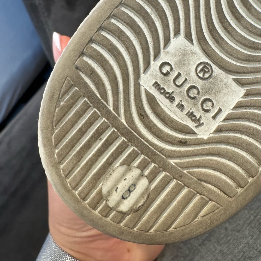 Gucci White Sneakers with Red and Black Stripes - Picture 4 of 6